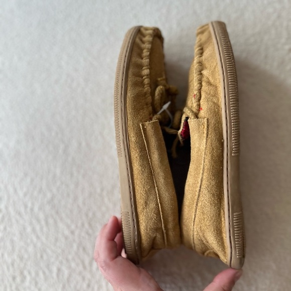 NWT Genuine Suede Moccasin Slippers 6 - Picture 11 of 14